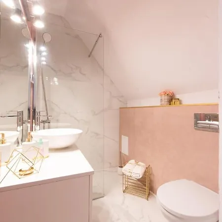 Διαμέρισμα La Rossa Z Widokiem Na Morze Σόποτ